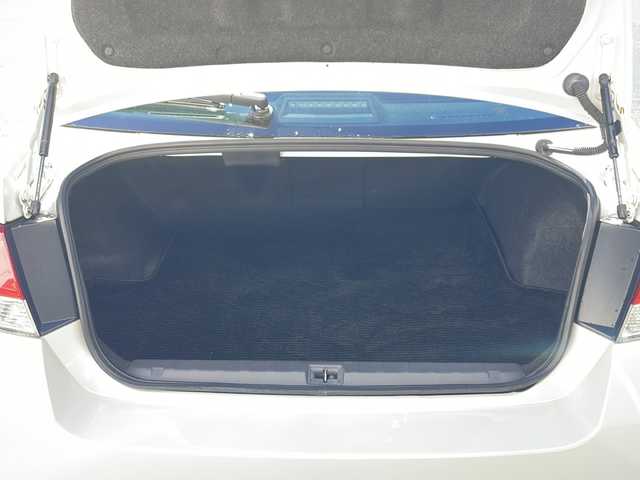 スバル レガシィ Ｂ４ 2．5i Bスポーツ アイサイトG 山形県 2014(平26)年 4.5万km サテンホワイトパール 禁煙車/ワンオーナー/アイサイト/・レーンキープアシスト/・全車速追従機能付クルーズコントロール/・AT誤発進抑制制御/純正ナビ（DOP）/CD.DVD.BT.USB.SD/地デジ/バックカメラ/ETC/ハーフレザーシート/パワーシート/電動パーキングブレーキ/LEDヘッドライト/プッシュスタート/スマートキー