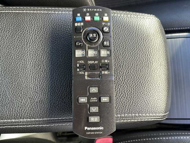 スバル レガシィ Ｂ４ 2．5i Bスポーツ アイサイトG 山形県 2014(平26)年 4.5万km サテンホワイトパール 禁煙車/ワンオーナー/アイサイト/・レーンキープアシスト/・全車速追従機能付クルーズコントロール/・AT誤発進抑制制御/純正ナビ（DOP）/CD.DVD.BT.USB.SD/地デジ/バックカメラ/ETC/ハーフレザーシート/パワーシート/電動パーキングブレーキ/LEDヘッドライト/プッシュスタート/スマートキー