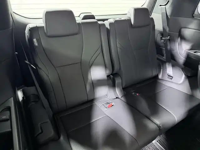 トヨタ アルファードハイブリット Z 大阪府 2024(令6)年 0.8万km プラチナホワイトパールマイカ サンルーフ トヨタチームメイト 衝突軽減B 360カメラ 後席モニター レーダークルーズC ハンドルヒーター 両側電動ドア パワーバックドア AC100V BSM ドラレコ プッシュスタート ETC