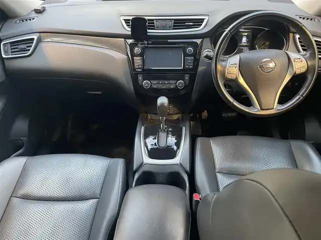 日産 エクストレイル ハイブリッド 20X エクストリーマーXエマージェンシーブレーキ 兵庫県 2015(平27)年 9.2万km ダイヤモンドブラック 株)IDOMが運営する【じしゃロン西宮店】の自社ローン対象車両になります。こちらは現金ご利用時の価格です。/自社ローンご希望の方は別途その旨お申付け下さい。/＊純正ナビ/＊フルセグテレビ/＊アラウンドビューモニター/＊ドラレコ/＊ETC/＊パワーバックドア