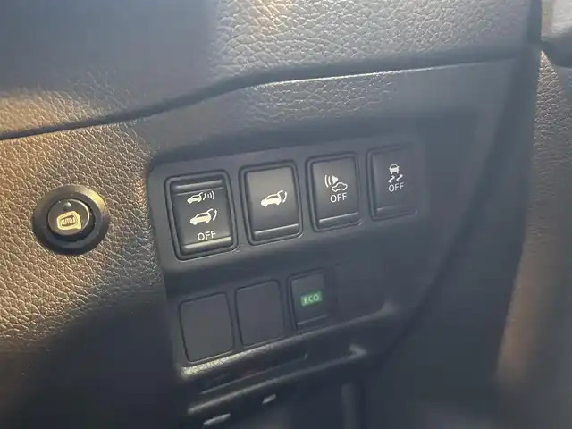 日産 エクストレイル ハイブリッド 20X エクストリーマーXエマージェンシーブレーキ 兵庫県 2015(平27)年 9.2万km ダイヤモンドブラック 株)IDOMが運営する【じしゃロン西宮店】の自社ローン対象車両になります。こちらは現金ご利用時の価格です。/自社ローンご希望の方は別途その旨お申付け下さい。/＊純正ナビ/＊フルセグテレビ/＊アラウンドビューモニター/＊ドラレコ/＊ETC/＊パワーバックドア