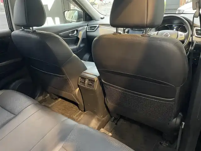 日産 エクストレイル ハイブリッド 20X エクストリーマーXエマージェンシーブレーキ 兵庫県 2015(平27)年 9.2万km ダイヤモンドブラック 株)IDOMが運営する【じしゃロン西宮店】の自社ローン対象車両になります。こちらは現金ご利用時の価格です。/自社ローンご希望の方は別途その旨お申付け下さい。/＊純正ナビ/＊フルセグテレビ/＊アラウンドビューモニター/＊ドラレコ/＊ETC/＊パワーバックドア