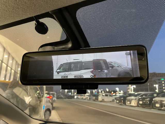 日産 ノート e－パワー X 愛知県 2017(平29)年 2.5万km プレミアムコロナオレンジ 純正ナビ　SDカードなし/全方位カメラ/コーナーセンサー/純正アルミホイール/ＥＴＣ/インテリジェントミラー/レーンキープアシスト/ドライブレコーダー/衝突軽減システム/フルセグ/CD DVD/Bluetooth/ステアリングスイッチ/スマートキー/プッシュスタート