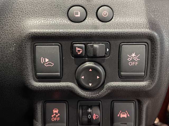 日産 ノート e－パワー X 愛知県 2017(平29)年 2.5万km プレミアムコロナオレンジ 純正ナビ　SDカードなし/全方位カメラ/コーナーセンサー/純正アルミホイール/ＥＴＣ/インテリジェントミラー/レーンキープアシスト/ドライブレコーダー/衝突軽減システム/フルセグ/CD DVD/Bluetooth/ステアリングスイッチ/スマートキー/プッシュスタート