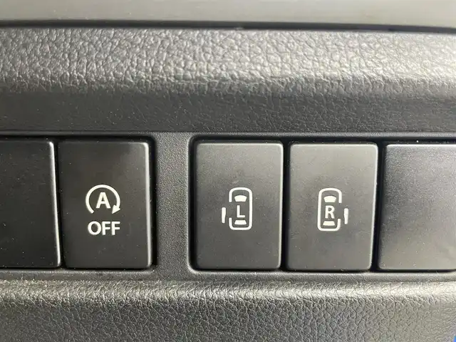 スズキ スペーシア ギア HYBRID XZ 富山県 2019(平31)年 2.1万km ブリスクブルーメタリック/ガンメタリック2トーンルーフ 純正ナビ【CN-RZ746W】/(AM/FM/CD/DVD/SD/USB/BT)/フルセグTV/アラウンドビューモニター/ヘッドアップディスプレイ/両側パワースライドドア/衝突被害軽減ブレーキ/レーンキープアシスト/オートマチックハイビーム/LEDヘッドライト/リアパーキングセンサー/前席シートヒーター/ドライブレコーダー/ビルトインETC/スマートキー×２/プッシュスタート/アイドリングストップ/純正フロアマット