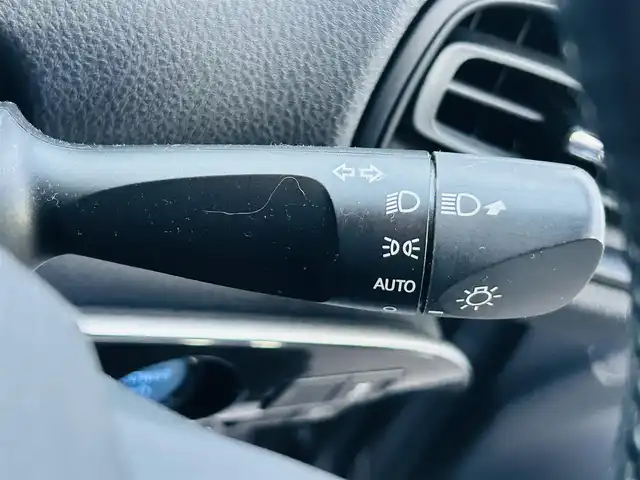 トヨタ プリウス S 岡山県 2016(平28)年 13.3万km グレーメタリック (株)IDOMが運営する【じしゃロン岡山店】の自社ローン対象車両になります。こちらは現金ご利用時の価格です。自社ローンご希望の方は別途その旨お申付け下さい。/＊ワンセグテレビ/＊バックカメラ/＊アイドリングストップ/＊クルーズコントロール/＊プッシュスタート/＊ETC/＊社外ナビ/＊スマートキー/＊プッシュスタート