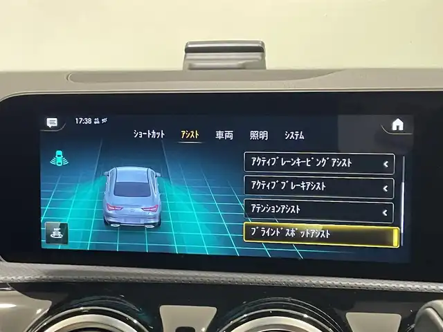 車両画像11