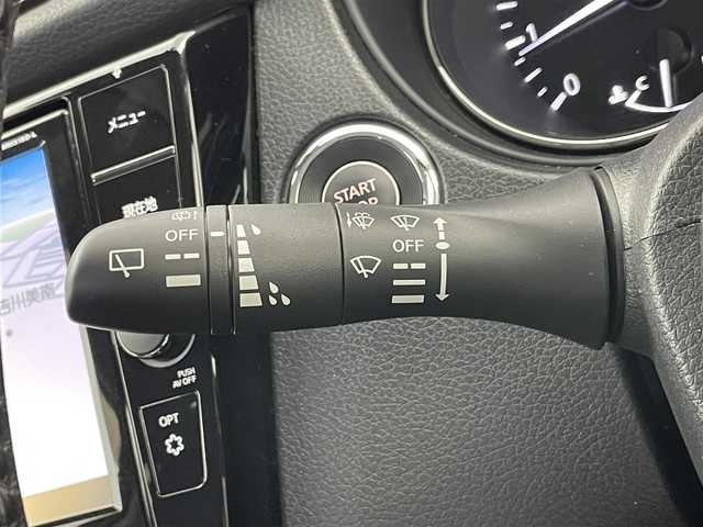 日産 エクストレイル 20Xi 埼玉県 2019(平31)年 3.8万km インペリアルアンバーP エマージェンシーブレーキ/純正9型ナビTV/（MM518D-L/CD/DVD/Bluetooth/フルセグTV)/純正ドライブレコーダー/純正LEDオートライト/純正フォグ/純正18インチアルミ/純正セキュリティアラーム/純正フロアマット/プロパイロット/アラウンドビューモニター/クリアランスソナー/電子パーキング/オートホールド/パワーバックドア/カプロン撥水シート/全席シートヒーター/ヒーテッドミラー/ウインカードアミラー/本革巻ハンドル/ETC/インテリジェントキー/プッシュエンジンスタート/スペアキー