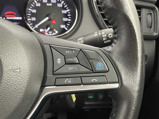 日産 エクストレイル 20Xi 埼玉県 2019(平31)年 3.8万km インペリアルアンバーP エマージェンシーブレーキ/純正9型ナビTV/（MM518D-L/CD/DVD/Bluetooth/フルセグTV)/純正ドライブレコーダー/純正LEDオートライト/純正フォグ/純正18インチアルミ/純正セキュリティアラーム/純正フロアマット/プロパイロット/アラウンドビューモニター/クリアランスソナー/電子パーキング/オートホールド/パワーバックドア/カプロン撥水シート/全席シートヒーター/ヒーテッドミラー/ウインカードアミラー/本革巻ハンドル/ETC/インテリジェントキー/プッシュエンジンスタート/スペアキー