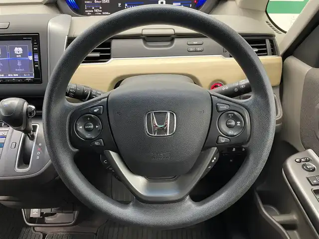 ホンダ フリード G ホンダセンシング 鹿児島県 2016(平28)年 10.2万km コバルトブルーパール 純正ナビ/(フルセグ/BluetoDVD/CD)/ホンダセンシング/　・衝突軽減ブレーキ (CMBS)/　・車線逸脱防止機能/　・先行車発進お知らせ機能/　・誤発進抑制機能/　・標識認識機能/　・アダプティブクルーズコントロール (ACC)/デジタルインナーミラー/バックカメラ/ビルトインETC/両側パワースライドドア/純正フロアマット/ドアバイザー/LEDヘッドライト/ステアリングリモコン/電動格納ミラー