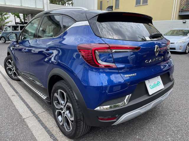 ルノー キャプチャー インテンス 東京都 2022(令4)年 1.9万km 青Ⅱ 外装：ブルーアイロンＭ/ノワールエトワールＭ/運転支援システム（安全装備）詳細は検査員記入欄参照/ワンオーナー/保証書・取説/Egプッシュスタート・スマートキー×2/マルチセンス（ドライブモード）/革巻きステア・パドルシフト・ステアヒーター・ステアリングスイッチ/アイドリングストップ/黒ハーフレザーシート・前席シートヒーター/マルチファンクションディスプレイ（純正オーディオ）/BT・AUX・USB×２・AppleCarPlay・AndroidAuto/360°カメラ・パーキングアシスト/クリアランスソナー/ビルトインETC（2.0）/外前後ドラレコ（ZDR-035KT-P）/純正18インチアルミ/フルLEDピュアビジョンヘッドライト・オートライト/サイドステップ/AUTO HOLD/シルバールーフレール/トノカバー/後席充電用USB×２/オートワイパー
