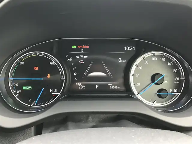 トヨタ ハリアー ハイブリッド G 富山県 2020(令2)年 3.5万km ホワイトパールクリスタルシャイン 〇純正12.3インチナビ/〇ＪＢＬプレミアムサウンドシステム/〇フルセグTV/〇バックカメラ/〇パノラマモニター/〇ビルトインETC2.0/〇JBLプレミアムサウンド/〇セーフティセンス/〇レーダークルーズコントロール/〇プリクラッシュセーフティ/〇パーキングサポートブレーキ/〇パワーバックドア/〇LEDヘッドランプ/〇オートライト/〇フォグランプ/〇純正18インチアルミ/〇デジタルインナーミラー/〇革巻きステアリング/〇ステアリングスイッチ/〇左右独立温度調整オートエアコン/〇合皮/ファブリックコンビシート/〇パワーシート（運転席）/〇スマートエントリー/〇禁煙車