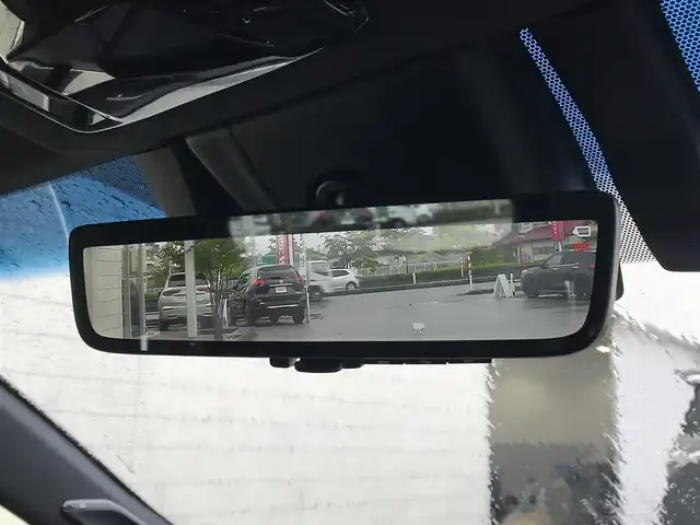 トヨタ ハリアー ハイブリッド G 富山県 2020(令2)年 3.5万km ホワイトパールクリスタルシャイン 〇純正12.3インチナビ/〇ＪＢＬプレミアムサウンドシステム/〇フルセグTV/〇バックカメラ/〇パノラマモニター/〇ビルトインETC2.0/〇JBLプレミアムサウンド/〇セーフティセンス/〇レーダークルーズコントロール/〇プリクラッシュセーフティ/〇パーキングサポートブレーキ/〇パワーバックドア/〇LEDヘッドランプ/〇オートライト/〇フォグランプ/〇純正18インチアルミ/〇デジタルインナーミラー/〇革巻きステアリング/〇ステアリングスイッチ/〇左右独立温度調整オートエアコン/〇合皮/ファブリックコンビシート/〇パワーシート（運転席）/〇スマートエントリー/〇禁煙車
