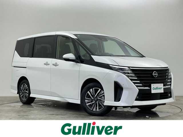 日産 セレナ e－パワー ハイウェイスター V 群馬県 2025(令7)年 0.1万km未満 プリズムホワイト 登録済未使用車　社外７インチナビ　アラウンドビューモニター　プロパイロット　レーンキープアシスト　エマージェンシーブレーキ　両側パワースライドドア　デジタルインナーミラー　ＬＥＤヘッドライト　ステリモ