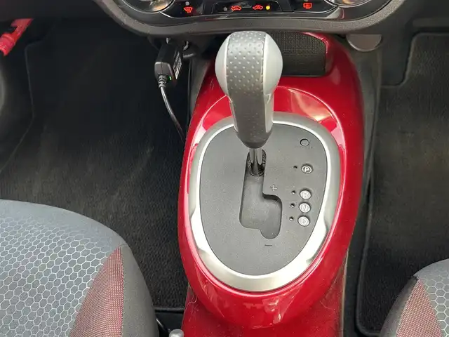 日産 ジューク 16GT FOUR タイプV 埼玉県 2014(平26)年 6.9万km ブリリアントホワイトパール 前後ドラレコ/ターボ/純正エンジンスターター/フルセグ/CD/DVD/ETC
