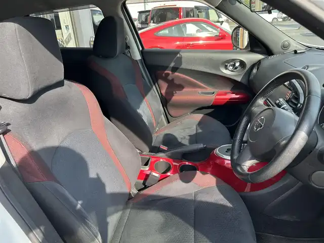 日産 ジューク 16GT FOUR タイプV 埼玉県 2014(平26)年 6.9万km ブリリアントホワイトパール 前後ドラレコ/ターボ/純正エンジンスターター/フルセグ/CD/DVD/ETC