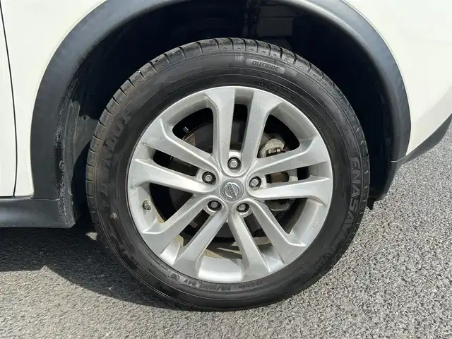 日産 ジューク 16GT FOUR タイプV 埼玉県 2014(平26)年 6.9万km ブリリアントホワイトパール 前後ドラレコ/ターボ/純正エンジンスターター/フルセグ/CD/DVD/ETC