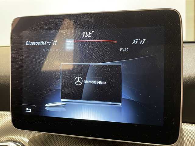 メルセデス・ベンツ ＧＬＡ２２０ 4マチック 新潟県 2018(平30)年 3.7万km コスモスブラック レーダーセーフティパッケージ/-ブラインドスポットアシスト/-アクティブディスタンスアシストディストロニック /-レーンキーピングアシスト/-PRE SAFE/純正HDDナビ/(CD/DVD/Bluetooth/USB/フルセグTV)/バックカメラ/ETC/ドライブレコーダー/レザーシート/シートヒーター/パドルシフト/純正18インチアルミホイール/LEDヘッドライト/パークトロニック/キーレスゴー/ダウンヒルアシスト /アイドリングストップ
