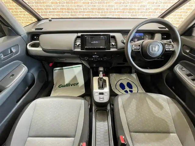 ホンダ フィット e:HEVベーシック 長野県 2023(令5)年 5.5万km クリスタルブラックパール ・4WD/Honda SENSING/・衝突軽減ブレーキ（CMBS）/・先行車発進お知らせ機能/・アダプティブクルーズコントロール/・車線維持支援システム（LKAS）/・ブラインドスポットインフォメーション/・社外ナビ/・Bluetooth/バックカメラ/・コンフォートパッケージ/・オートホールド/・ETC/・ビークルスタビリティアシスト/・オートライト/LEDライト/・横滑り防止