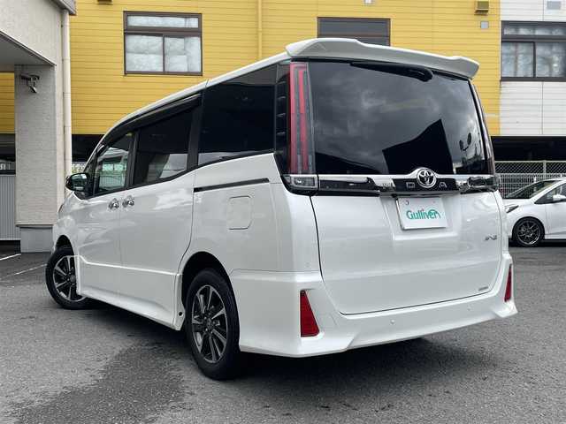 トヨタ ノア Si ダブルバイビーⅢ 和歌山県 2021(令3)年 2.8万km ホワイトパールクリスタルシャイン ディーラー純正メモリナビ/（AM/FM/CD/DVD/SD/SDREC/フルセグTV/Bluetooth）/前後ドラレコ/ワンオーナー/両側パワースライドドア/クルーズコントロール（追従なし）/プリクラッシュセーフティー/オートライト/オートハイビーム/ETC/プッシュスタート/純正フロアマット/純正ドアバイザー/取扱説明書/スペアキー×１