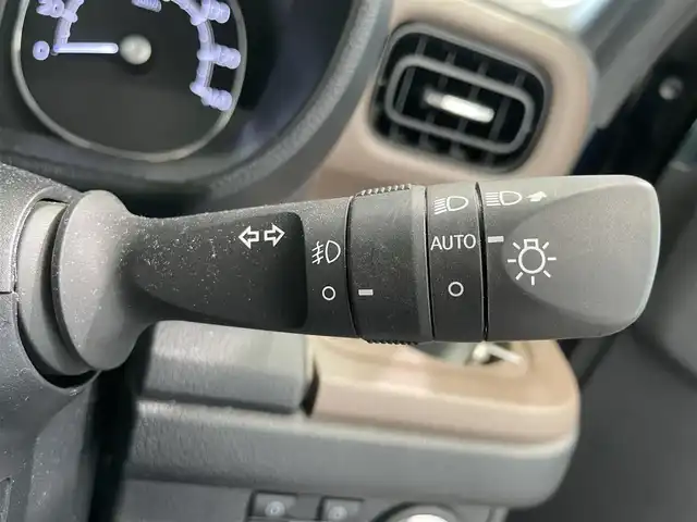 ダイハツ ムーヴ キャンバス セオリー G ターボ 鹿児島県 2022(令4)年 3.5万km レーザーブルークリスタルシャイン ・プッシュスタート/・ハンドルスイッチ/・純正SDナビ（AM/FM/CD/DVD/TV/SD）/・ブルートゥース/・クルーズコントロール/・両側パワースライドドア/・衝突軽減ブレーキ/・USB/・横滑り防止装置/・アイドリングストップ/・コーナーセンサー（前後）/・純正アルミホイール/・オートライト/・ブレーキホールド