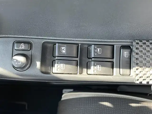 ダイハツ ムーヴ コンテ カスタム RS 青森県 2014(平26)年 7.6万km パールホワイトⅢ 4WD/ターボ/社外メモリナビ/ワンセグTV/・AM/FM/CD/DVD/BT/ETC/レーダー/ドライブレコーダー/純正15AW/純正フロアマット/ベンチシート/アイドリングストップ/盗難防止装置/スターター/保証書/取扱説明書