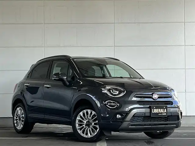 フィアット ５００Ｘ クロス 山形県 2021(令3)年 4.2万km グレーＭ 純正ディスプレイオーディオ/バックカメラ/Bluetooth/USB/黒レザーシート/衝突軽減ブレーキ/ACC/レーンキープアシスト/ブラインドスポットモニター/ルーフレール