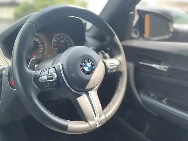 ＢＭＷ Ｍ２ コンペティション 栃木県 2020(令2)年 2.3万km ホッケンハイムシルバー インテリジェントセーフティ/コンフォートアクセス/3Ddesignフロントリップ/Schnitzerリヤスポイラー/ナビ/バックカメラ/ETC/パークディスタンスコントロール/ダコタレザーシート /パワーシート /シートヒーター /LEDヘッドライト/オートライト/クルーズコントロール/ドライブレコーダー/パドルシフト
