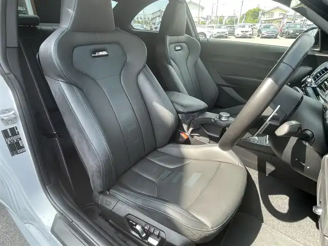 ＢＭＷ Ｍ２ コンペティション 栃木県 2020(令2)年 2.3万km ホッケンハイムシルバー インテリジェントセーフティ/コンフォートアクセス/3Ddesignフロントリップ/Schnitzerリヤスポイラー/ナビ/バックカメラ/ETC/パークディスタンスコントロール/ダコタレザーシート /パワーシート /シートヒーター /LEDヘッドライト/オートライト/クルーズコントロール/ドライブレコーダー/パドルシフト