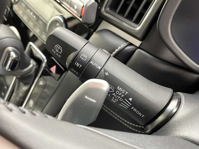 三菱 デリカＤ：５ シャモニー 大阪府 2025(令7)年 0.1千km グラファイトグレーメタリック/ブラックマイカ 登録済未使用車/専用ALPINE11型ナビ/【フルセグTV/Bluetooth/HDMI/CD/DVD/FM/AM】/全方位カメラ/パワーバックドア/ブラインドスポットモニター/両側パワースライドドア/前後コーナーセンサー/センターデフロック/三菱e-Assist/・車線逸脱警報システム/・レーダークルーズコントロール/・衝突被害軽減ブレーキシステム/・オートマチックハイビーム/・後側方車両検知警報システム/・誤発進抑制機能/ハーフレザーシート/D/N席シートヒーター/ステアリングヒーター/パドルシフト/オートホールド/ステアリングスイッチ/LEDヘッドライト/スマートキー/スペアキー/保証書/取扱説明書/点検記録簿