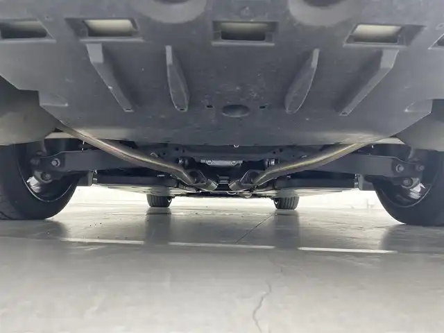 トヨタ クラウン ハイブリッド RS アドバンス 茨城県 2018(平30)年 4.6万km ホワイトパールクリスタルシャイン T-Connect SDナビゲーションシステム/Bluetooth/フルセグ/radio/CD/DVD/Blu-ray/バックカメラ/Toyota Safety Sense/・プリクラッシュセーフティー/・レーントレーシングアシスト/・レーダークルーズコントロール/・ロードサインアシスト/・アダプティブハイビームアシスト/・オートマチックハイビーム/BSM/前方ドラレコ/3眼LEDヘッドランプ/オートライト/D+N席パワーシート/D+N席シートヒーター/ステアリングヒーター