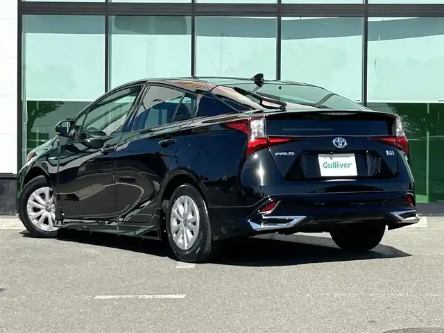 トヨタ プリウス S 和歌山県 2020(令2)年 4.9万km アティチュードブラックマイカ 社外7インチナビ/バックカメラ/衝突軽減ブレーキ/レーダークルーズコントロール/レーンディパーチャーアラート/クリアランスソナー/ETC/電動格納ミラー/LEDヘッドライト/オートライト/オートマチックハイビーム