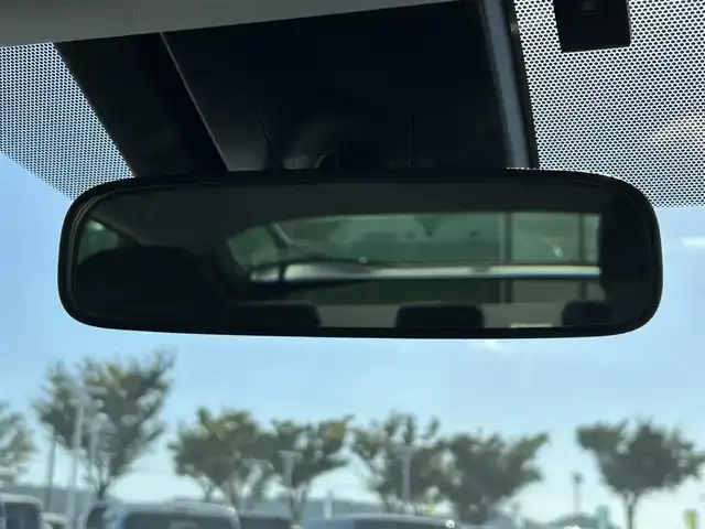 トヨタ プリウス S 和歌山県 2020(令2)年 4.9万km アティチュードブラックマイカ 社外7インチナビ/バックカメラ/衝突軽減ブレーキ/レーダークルーズコントロール/レーンディパーチャーアラート/クリアランスソナー/ETC/電動格納ミラー/LEDヘッドライト/オートライト/オートマチックハイビーム