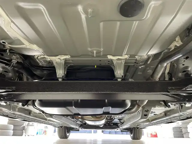 三菱 デリカミニ T プレミアム 滋賀県 2025(令7)年 0.1千km 緑Ⅱ 未使用車/純正９インチディスプレイオーディオ/Bluetooth/AppleCarPlay/AndoroidAuto/全方位カメラ/両側電動スライド/ハーフレザー/クリアランスソナー/LEDヘッドライト/オートライト/オートハイビーム/レーンキープ/シートヒーター（D/N）/ステアリングヒーター/ヒルディセントコントロール/電動パーキングブレーキ/オートブレーキホールド/DiM/衝突軽減/パドルシフト/プッシュスタート/スマートキー/ステアリングリモコン