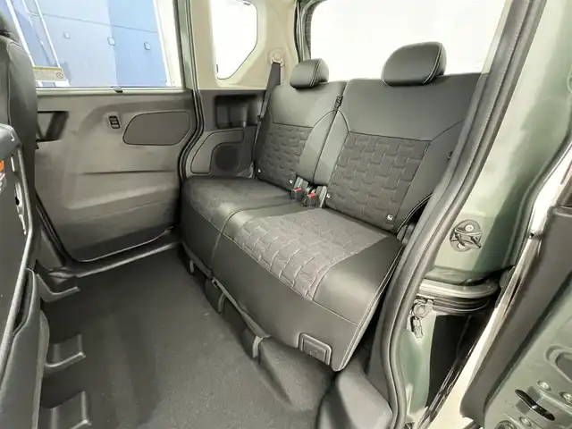 三菱 デリカミニ T プレミアム 滋賀県 2025(令7)年 0.1千km 緑Ⅱ 未使用車/純正９インチディスプレイオーディオ/Bluetooth/AppleCarPlay/AndoroidAuto/全方位カメラ/両側電動スライド/ハーフレザー/クリアランスソナー/LEDヘッドライト/オートライト/オートハイビーム/レーンキープ/シートヒーター（D/N）/ステアリングヒーター/ヒルディセントコントロール/電動パーキングブレーキ/オートブレーキホールド/DiM/衝突軽減/パドルシフト/プッシュスタート/スマートキー/ステアリングリモコン