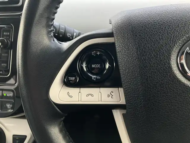 トヨタ プリウス S 道南・函館 2016(平28)年 5.5万km ダークブルーマイカM /純正ナビ//フルセグＴＶ//エンジンスターター//ドライブレコーダー//バックカメラ//クルーズコントロール//衝突軽減ブレーキ//オートハイビーム//寒冷地仕様//フロアマット//プッシュスタート//スマートキー//ＥＴＣ