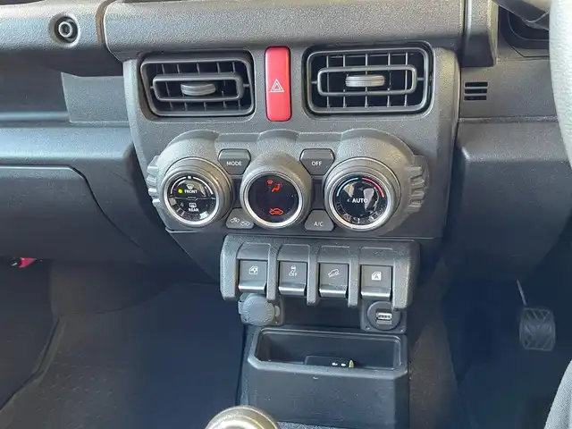 スズキ ジムニー XL 神奈川県 2019(平31)年 2.3万km シフォンアイボリーM ワンオーナー/ADVAN16インチAW/タニグチ MRSマフラー/タニグチ リフトUP/社外前後バンパー/サイドシルガード(RV4ワイルドグース)/IPFドアノブガード/5MT/社外ディスプレイオーディオ/フロントカメラ/ビルトインETC/ヒルディセントコントロール/プッシュスタート/スマートキー×2/R1/3/5/6/7年ディーラー整備記録/保証書・取説あり