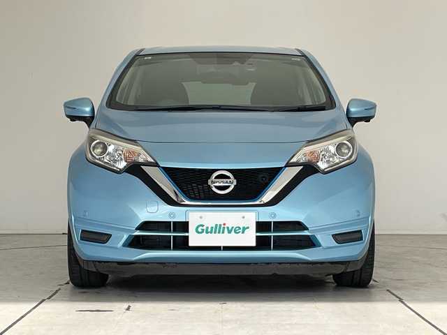 日産 ノート e－パワー X 愛知県 2017(平29)年 6万km ソニックブルー 純正ナビ/全方位カメラ/コーナーセンサー/インテリジェントミラー/レーンキープアシスト/ドライブレコーダー/エマージェンシーブレーキ/ワンセグ/CD DVD/Bluetooth/ステアリングスイッチ/スマートキー/プッシュスタート