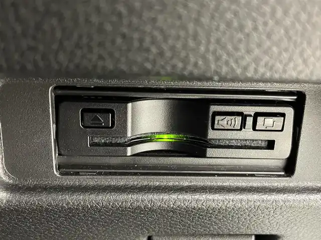 スズキ スペーシア ギア HYBRID XZ 熊本県 2019(平31)年 3.9万km オフブルーメタリック/ガンメタリック2トーンルーフ ワンオーナー/両側パワースライドドア/バックカメラ/パナソニック7インチSDナビCN-RE05WD（CD/DVD/BT/iPod）/ETC/ルーフレール/後ろのみコーナーセンサー/衝突被害軽減システム/レーンキープアシスト/横滑り防止装置/盗難防止装置/シートヒーター/純正フロアマット/社外１４インチAW/オートライト/LEDヘッドライト/スマートキー/プッシュスタート/スペアキー1本/保証書/取扱説明書