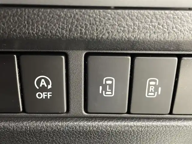 スズキ スペーシア ギア HYBRID XZ 熊本県 2019(平31)年 3.9万km オフブルーメタリック/ガンメタリック2トーンルーフ ワンオーナー/両側パワースライドドア/バックカメラ/パナソニック7インチSDナビCN-RE05WD（CD/DVD/BT/iPod）/ETC/ルーフレール/後ろのみコーナーセンサー/衝突被害軽減システム/レーンキープアシスト/横滑り防止装置/盗難防止装置/シートヒーター/純正フロアマット/社外１４インチAW/オートライト/LEDヘッドライト/スマートキー/プッシュスタート/スペアキー1本/保証書/取扱説明書