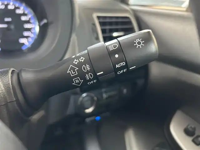 スバル レヴォーグ 1．6GT アイサイト 道東・釧路十勝 2016(平28)年 6.3万km ラピスブルーP EyeSight/・プリクラッシュブレーキ/・全車速追従機能付クルーズコントロール/・アクティブレーンキープ/・AT誤発進抑制制御/・AT誤後進抑制制御/・車線逸脱警報/・ふらつき警報/・先行車発進お知らせ/・EyeSightアクシスモニター/・定速クルーズコントロール/4WD/プッシュスタート/アダプティブクルーズコントロール/社外ディスプレイオーディオ/・Apple Carplay/・Bluetooth/・ワイヤレスミラーリング/・バックカメラ/社外エンジンスターター/社外360°ドライブレコーダー/社外マフラー/D席パワーシート/ビルトインETC/オートライト/LEDライト/フロントフォグランプ/純正フロアマット/取扱説明書/保証書/記録簿