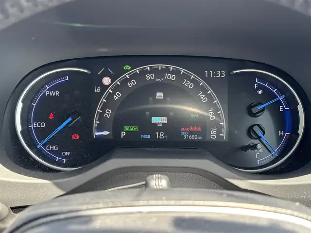 トヨタ ＲＡＶ４ ハイブリットG 大分県 2019(令1)年 3.2万km アティチュードブラックマイカ ・純正ナビ(NSZT-Y68T)/・フルセグ/・バックカメラ/・ETC/・ステアリングスイッチ/・ABS.VSC.TRC.LDA.AHB/・PCS/・ACC/・オートライト/・クリアランスソナー/・パワーバックドア/・D席パワーシート/・シートメモリー/・前席シートヒーター/・ステアリングヒーター/・レザーステアリング/・レザーシート/・純正AW