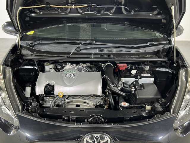 トヨタ シエンタ G 福岡県 2017(平29)年 5.9万km ブラックマイカ 両側パワースライドドア/メモリナビＢｌｕｅｔｏｏｔｈ　ＣＤ　ＤＶＤ　ＳＤ　/ＥＴＣ　/バックカメラ　/ドアバイザー　/アイドリングストップ　/プッシュスタートボタン　/スマートキー