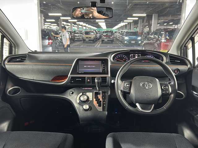 トヨタ シエンタ G 福岡県 2017(平29)年 5.9万km ブラックマイカ 両側パワースライドドア/メモリナビＢｌｕｅｔｏｏｔｈ　ＣＤ　ＤＶＤ　ＳＤ　/ＥＴＣ　/バックカメラ　/ドアバイザー　/アイドリングストップ　/プッシュスタートボタン　/スマートキー