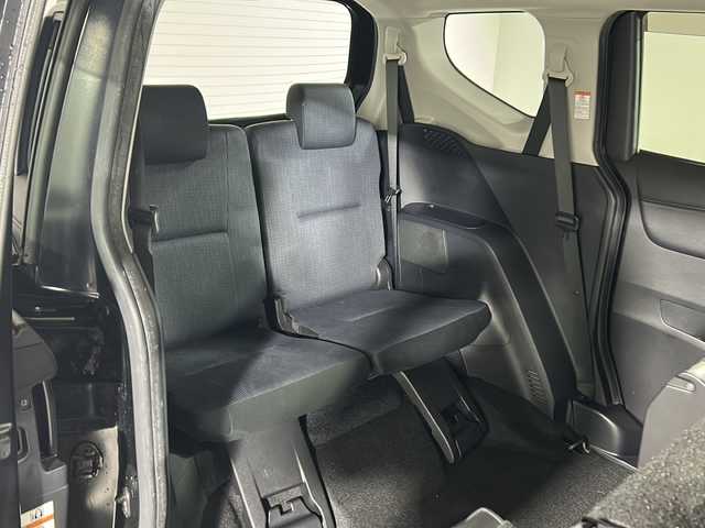 トヨタ シエンタ G 福岡県 2017(平29)年 5.9万km ブラックマイカ 両側パワースライドドア/メモリナビＢｌｕｅｔｏｏｔｈ　ＣＤ　ＤＶＤ　ＳＤ　/ＥＴＣ　/バックカメラ　/ドアバイザー　/アイドリングストップ　/プッシュスタートボタン　/スマートキー