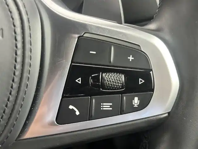 ＢＭＷ ３２０ｄ xDrive Mスポーツ 愛知県 2020(令2)年 4.2万km アルピンホワイトⅢ コンフォートパッケージ/　パワーバックドア/　ストレージパッケージ/　　(TYPE-C対応USB/トランク内収納ネット)/10.25インチナビ付インフォメーションディスプレイ/　 (AppleCarPlay対応)/ユピテル３６０度ドラレコ/ＥＴＣ２．０/全周囲カメラ/追従型クルーズコントロール/ブラインドスポットモニター/半革シート（シートヒーター付）/前席パワーシート/Ｍスポーツ１８インチＡＷ