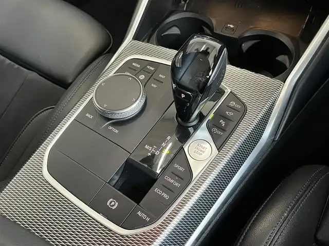 ＢＭＷ ３２０ｄ xDrive Mスポーツ 山形県 2020(令2)年 4.2万km アルピンホワイトⅢ コンフォートパッケージ/　パワーバックドア/　ストレージパッケージ/　　(TYPE-C対応USB/トランク内収納ネット)/10.25インチナビ付インフォメーションディスプレイ/　 (AppleCarPlay対応)/ユピテル３６０度ドラレコ/ＥＴＣ２．０/全周囲カメラ/追従型クルーズコントロール/ブラインドスポットモニター/半革シート（シートヒーター付）/前席パワーシート/Ｍスポーツ１８インチＡＷ