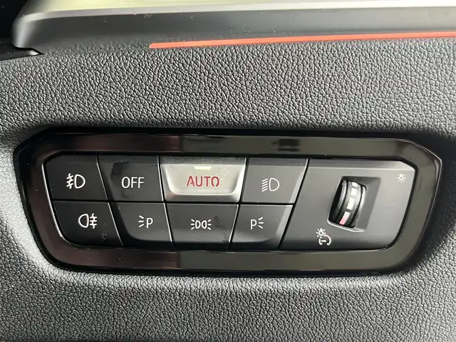 ＢＭＷ ３２０ｄ xDrive Mスポーツ 山形県 2020(令2)年 4.2万km アルピンホワイトⅢ コンフォートパッケージ/　パワーバックドア/　ストレージパッケージ/　　(TYPE-C対応USB/トランク内収納ネット)/10.25インチナビ付インフォメーションディスプレイ/　 (AppleCarPlay対応)/ユピテル３６０度ドラレコ/ＥＴＣ２．０/全周囲カメラ/追従型クルーズコントロール/ブラインドスポットモニター/半革シート（シートヒーター付）/前席パワーシート/Ｍスポーツ１８インチＡＷ