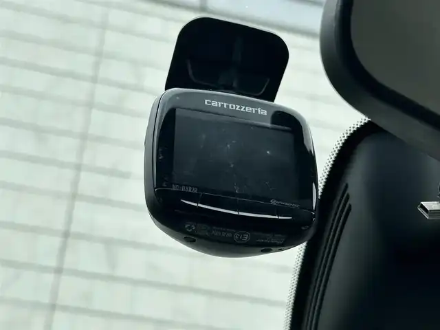 日産 セレナ ハイウェイスター 福岡県 2017(平29)年 6.2万km ブリリアントホワイトパール 純正10型SDナビ(フルセグTV/CD/DVD/BT)アラウンドビューモニター後席フリップダウンモニターエマージェンシーブレーキコーナーセンサー両側パワスラパーキングアシストドラレコETCUSBポート純正LEDヘッドライトスマートキープッシュスタート