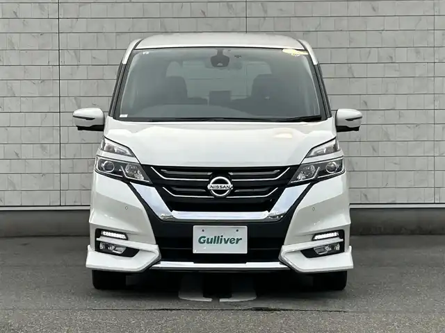 日産 セレナ ハイウェイスター 福岡県 2017(平29)年 6.2万km ブリリアントホワイトパール 純正10型SDナビ(フルセグTV/CD/DVD/BT)アラウンドビューモニター後席フリップダウンモニターエマージェンシーブレーキコーナーセンサー両側パワスラパーキングアシストドラレコETCUSBポート純正LEDヘッドライトスマートキープッシュスタート